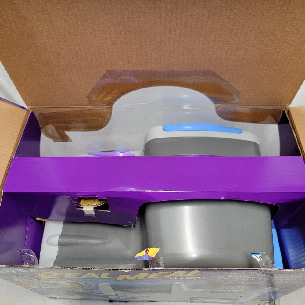 BRAND NEW 2003 Easy Bake Real Meal Oven Real meal Hasbro original‎ y2kpackaging